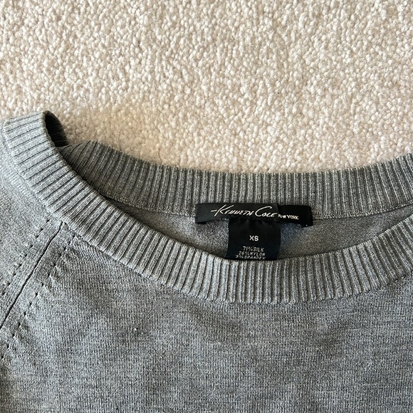 Kenneth Cole sweater - Picture 3 of 3